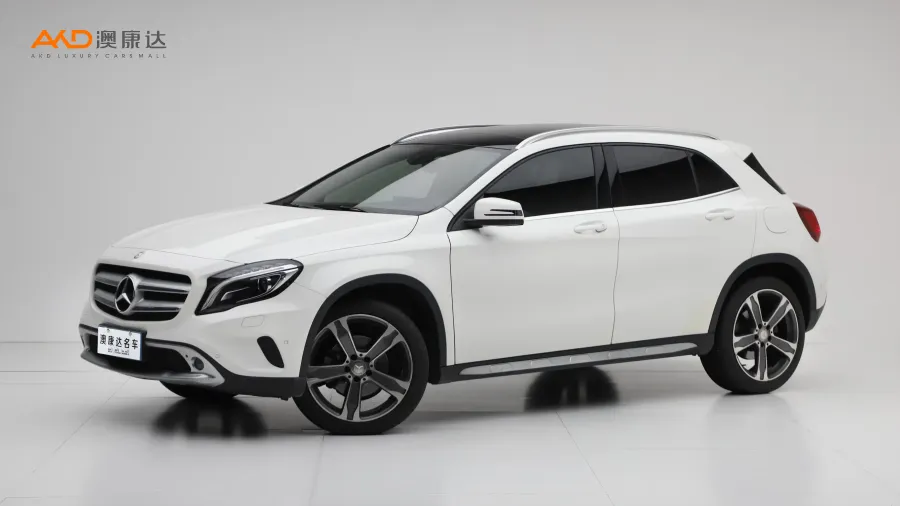 二手奔驰GLA 220 4MATIC 豪华型图片