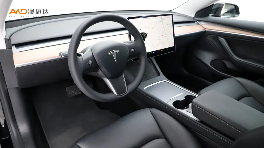 二手特斯拉Model 3 标准续航后驱升级版图片3543520