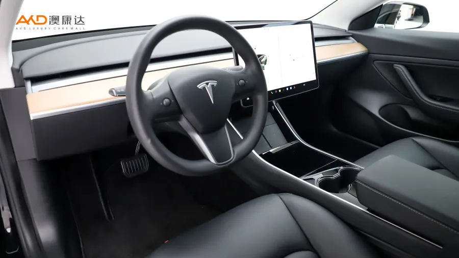 二手特斯拉Model 3 标准续航后驱升级版图片3571687