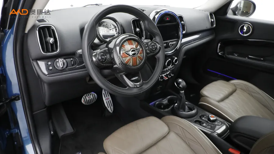 二手MiNi COUNTRYMAN COOPER S ALL4 艺术家图片3588737