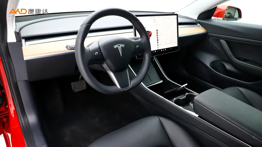 二手特斯拉Model 3 标准续航后驱升级版图片3735959